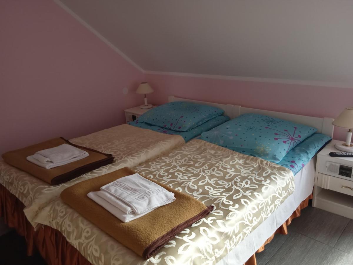 Agrostok Noclegi Agroturystyka Strzelce Gorne Exteriör bild
