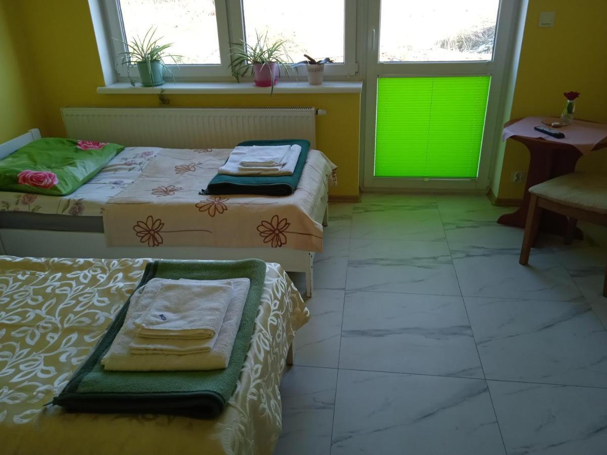 Agrostok Noclegi Agroturystyka Strzelce Gorne Exteriör bild